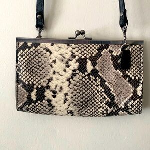 Patricia Nash Vallina Leather Clutch Crossbody Kiss Lock Black Python Li…